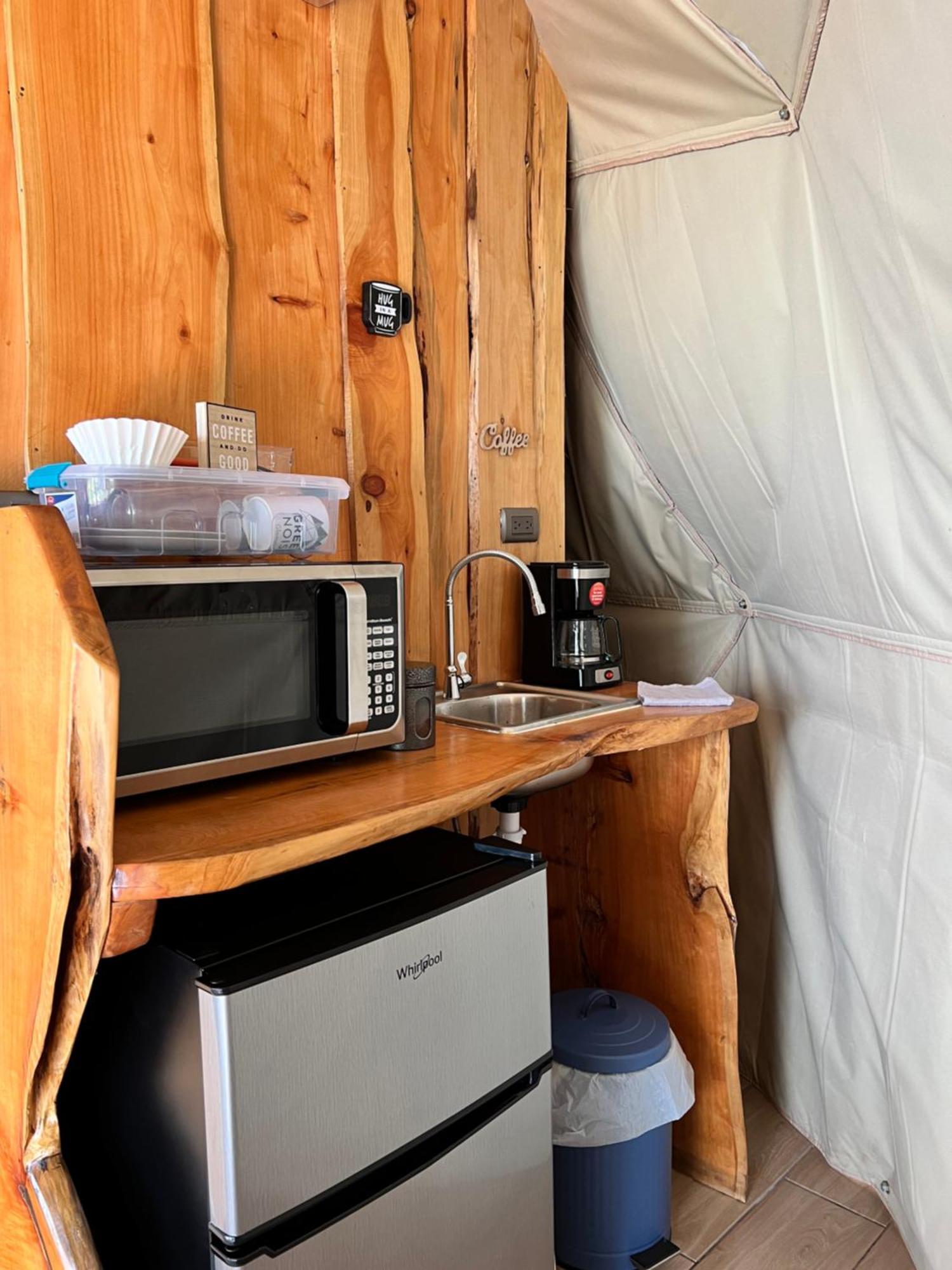 Green Noise Glamping Fraijanes Buitenkant foto